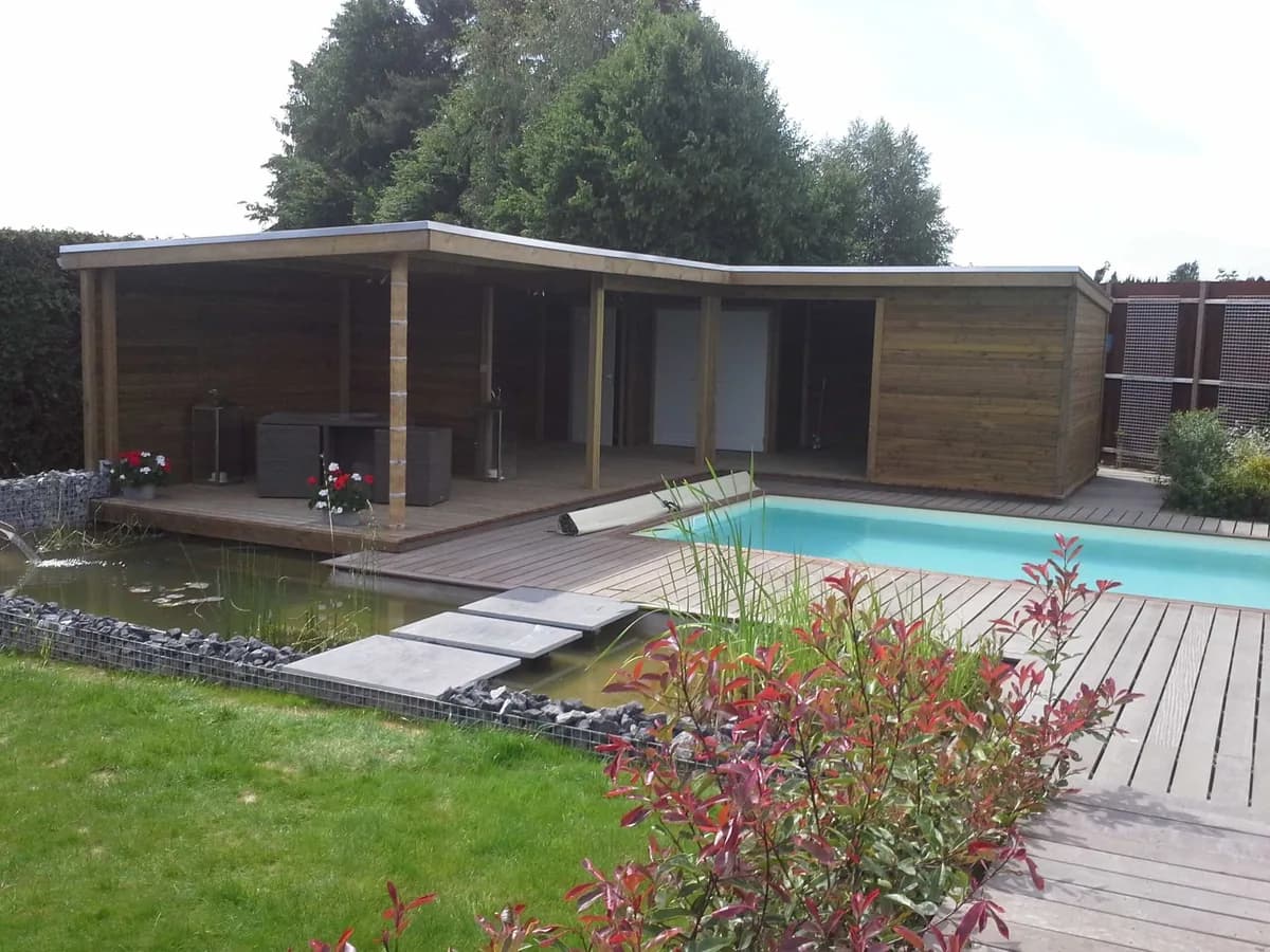 Pool house & piscine — espace détente