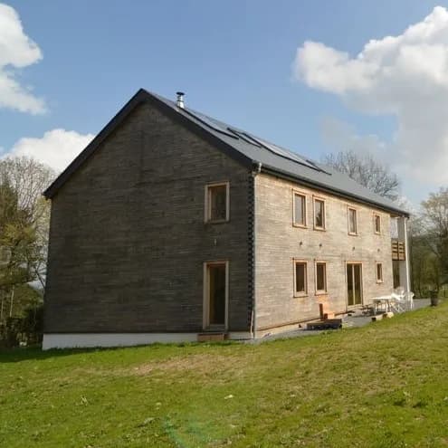 Gîtes en bois massif — hébergement touristique